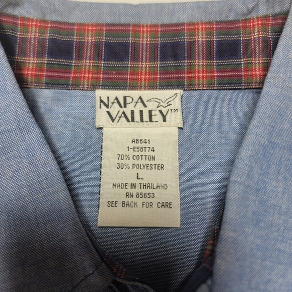 Napa Valley large button down long sleeve shirt with embroidery. NWT - Picture 16 of 16